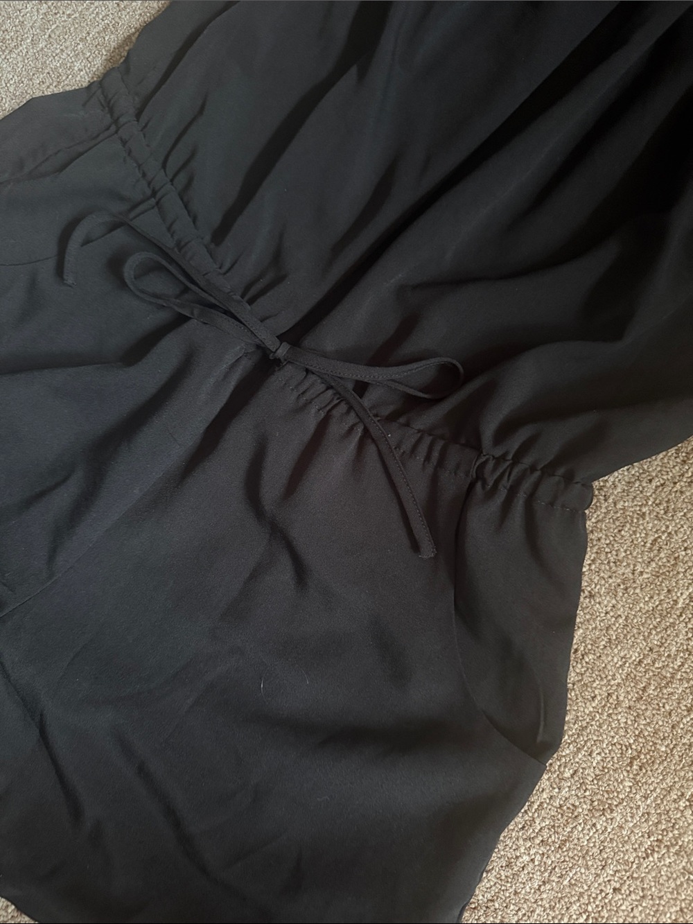 Black Sleeveless Drawstring Waist Romper - Picture 3 of 4